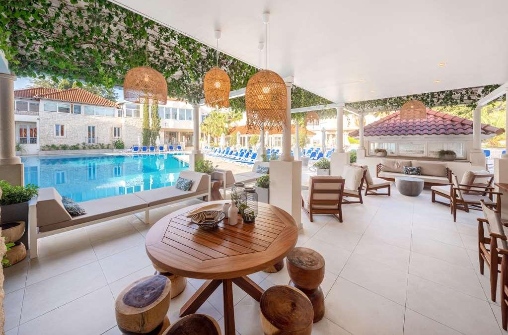 Waterman Svpetrvs Resort Supetar Restaurant photo